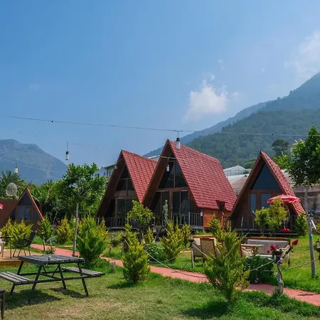 Karaoz Lighthouse Bungalow فندق