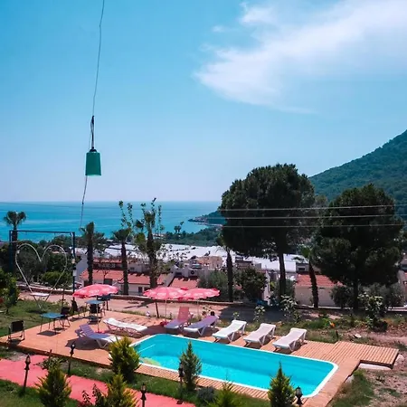 Karaoz Lighthouse Bungalow * Kumluca