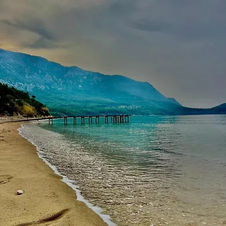 Karaoz Lighthouse Bungalow فندق Kumluca