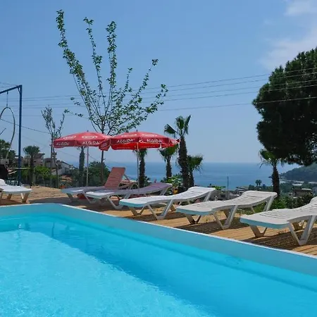 فندق Karaoz Lighthouse Bungalow