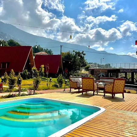 Karaoz Lighthouse Bungalow