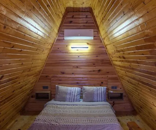 Karaoz Lighthouse Bungalow Szálloda