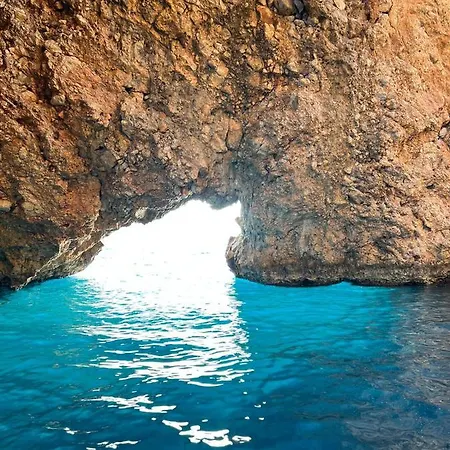 Karaoz Lighthouse Bungalow Kumluca