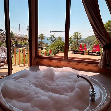 Hotel Karaoz Lighthouse Bungalow *