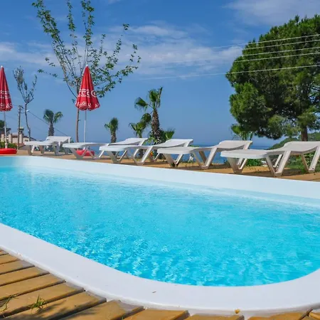 Hotel Karaoz Lighthouse Bungalow